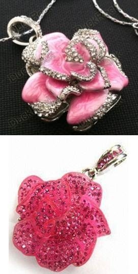 439 - NECK CHAIN - PINK ROSE IN DIAMOND