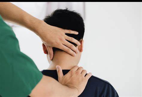 Chiropractic Treatment In Worli